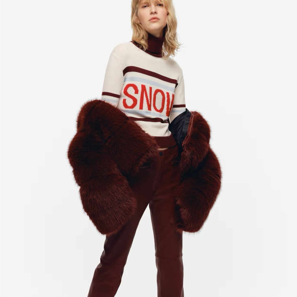Perfect Moment Wool Sweater - Picture 5 of 5